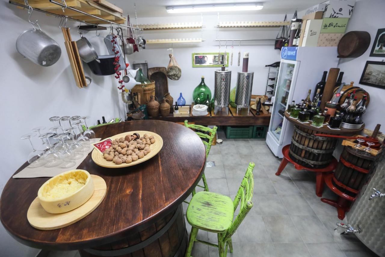 Healthy House Glamping Otel Koper Dış mekan fotoğraf