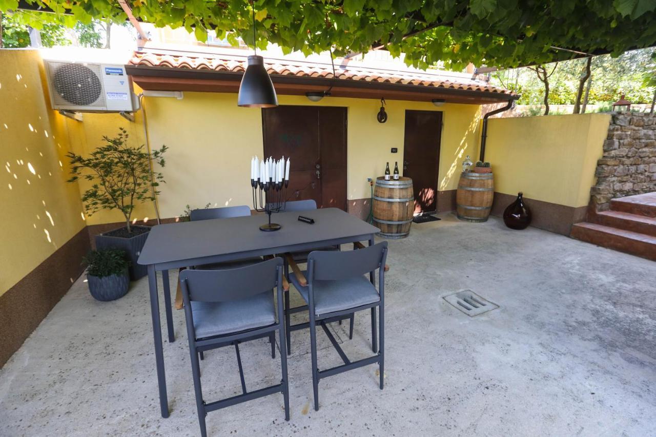 Healthy House Glamping Otel Koper Dış mekan fotoğraf